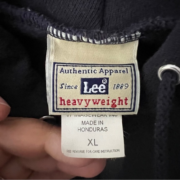 Lee vintage Red Sox printed hoodie, in navy size XL unisex - Picture 4 of 12